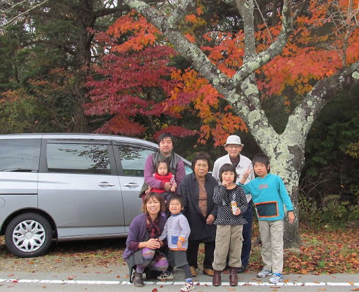 ようこそ紅葉の精進湖へ