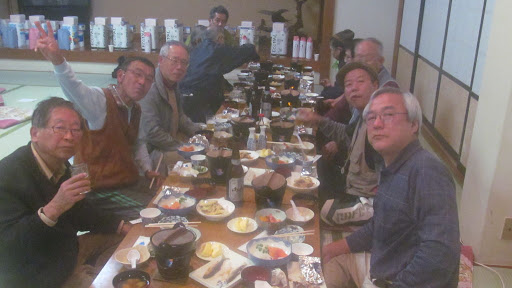夕食での語らい